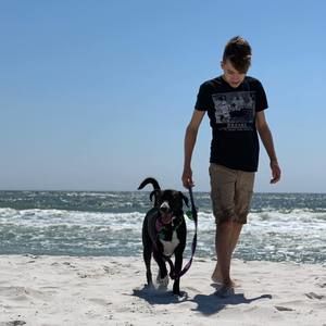 Meet your Posher, April